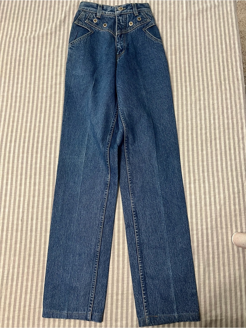 Women’s vintage Lawman Western Jeans high rise size 1 22" waist